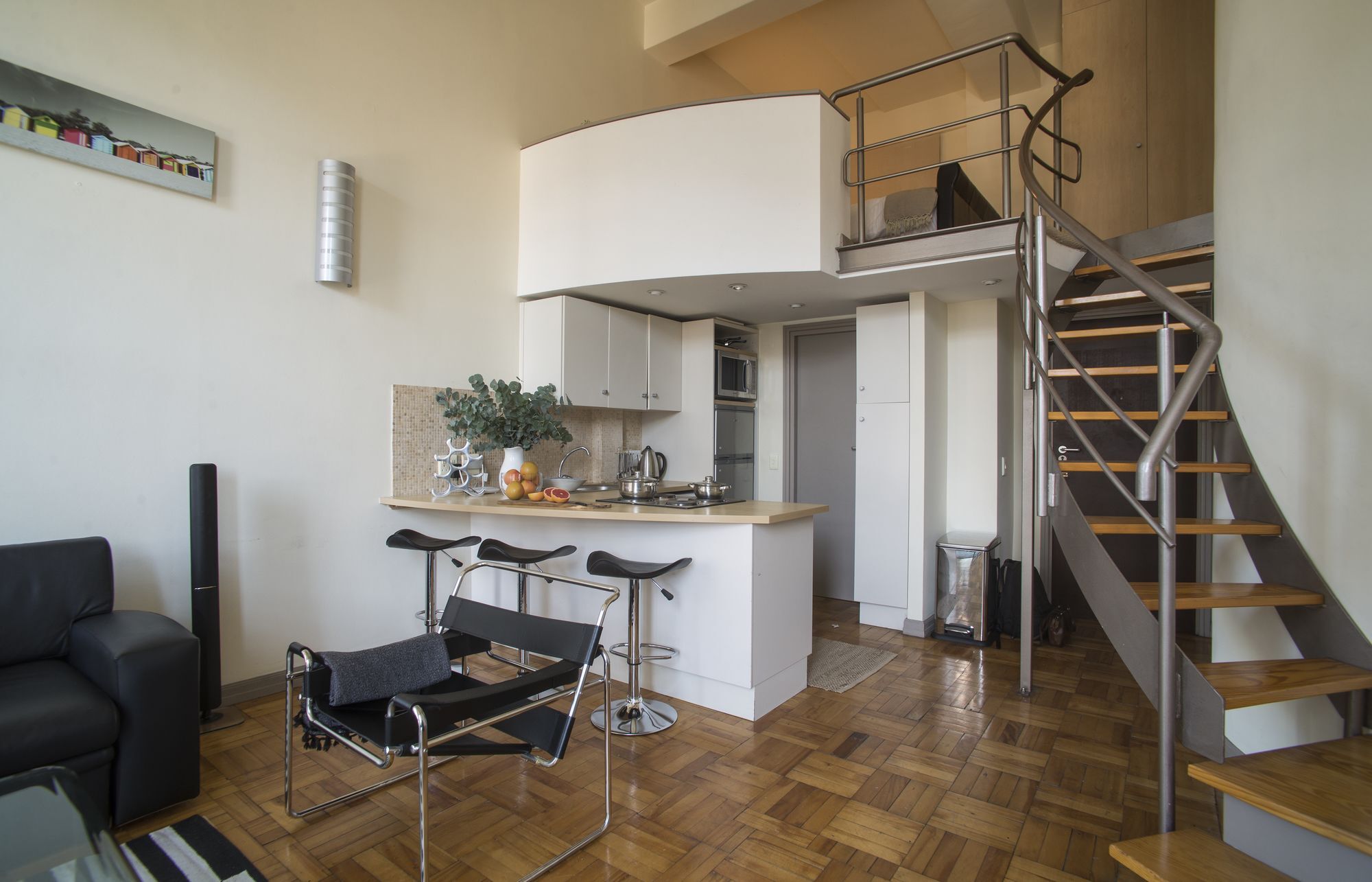 708 Mutual Heights * Cape Town
